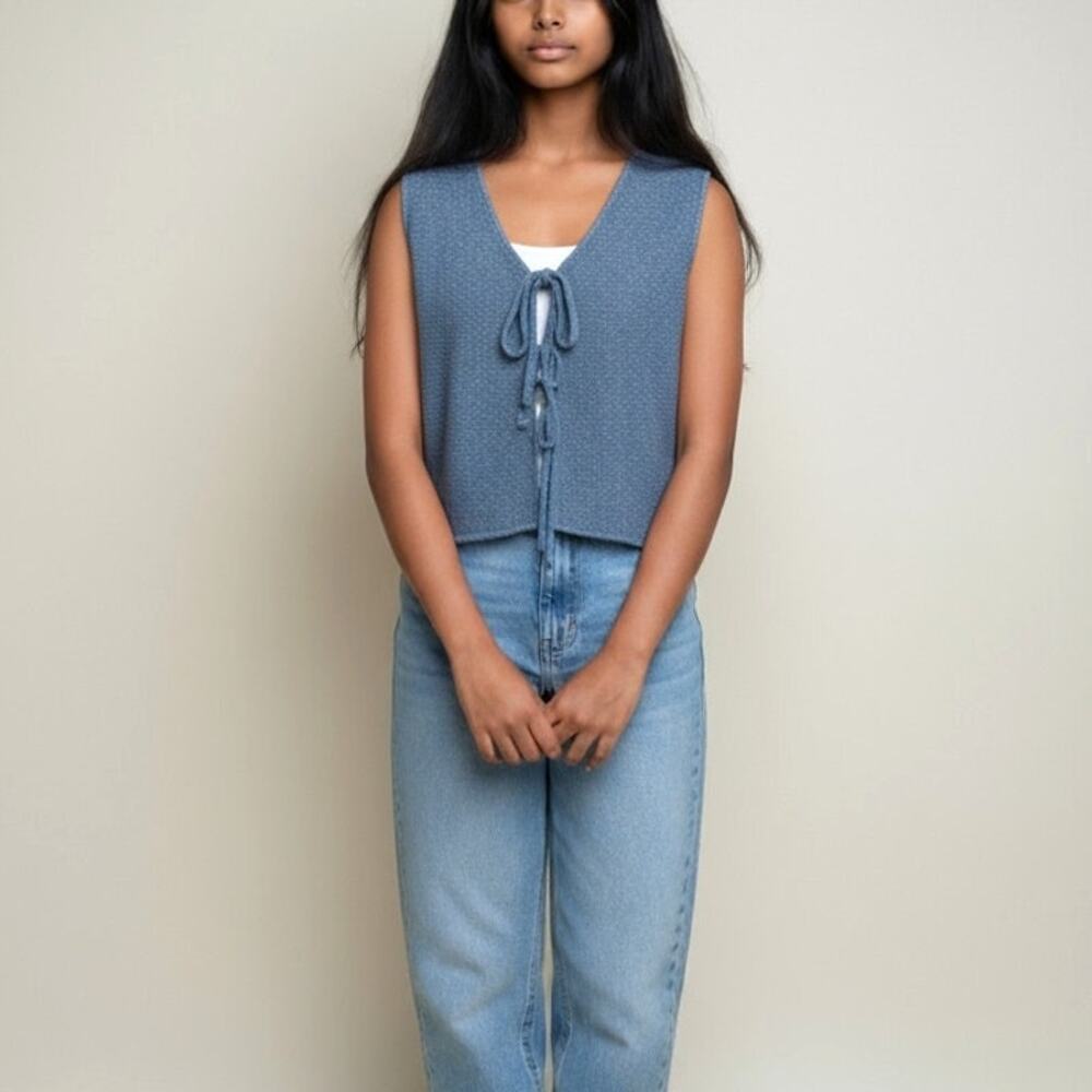 ALIGNE Anthropologie Isla Tie-Front Knitted Vest Waistcoat NWT Women's Sz M Blue